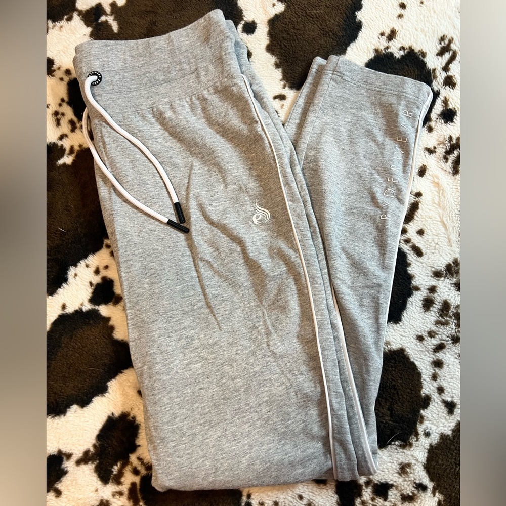 Sold out Track Pants ☑️